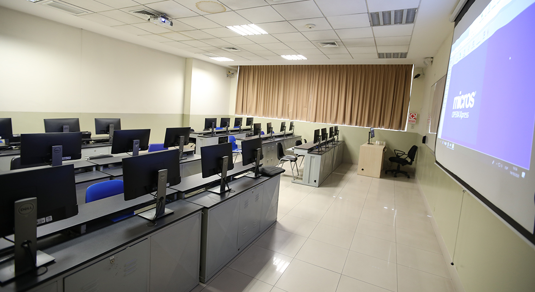 Salón de Sistemas – Opera e Inforest de la USIL