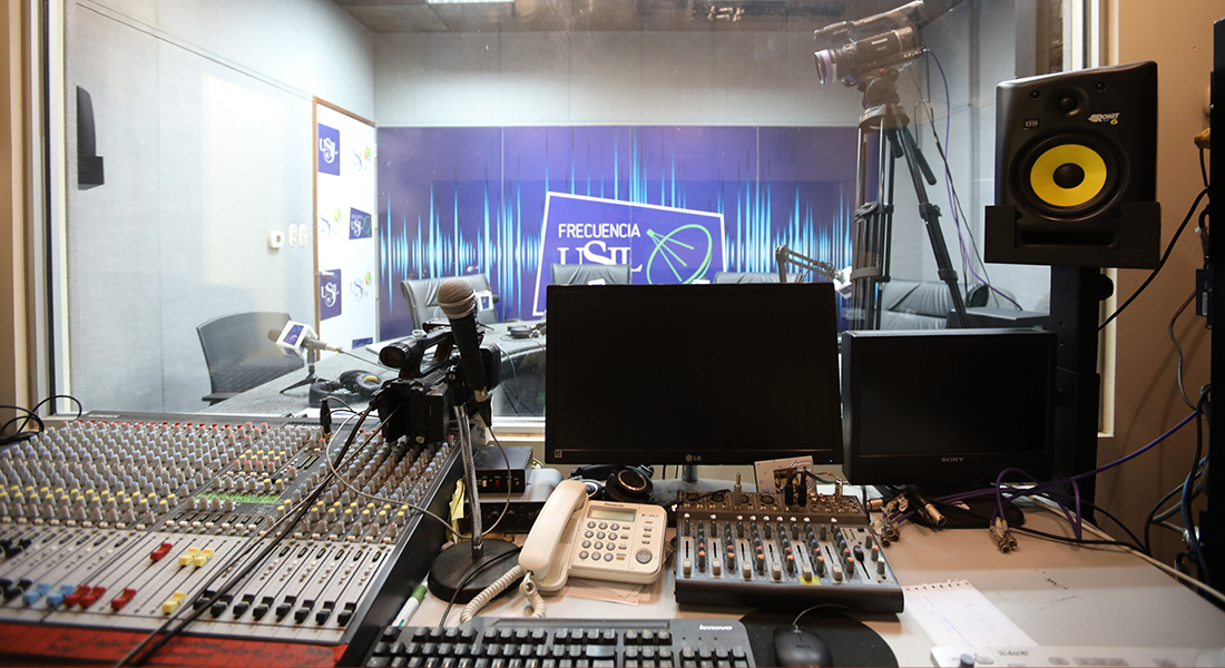 Estudio de Radio de la USIL