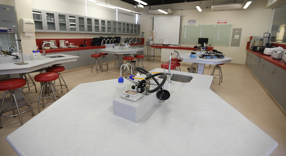 Laboratorio  de Farmacología - Bioquímica de la USIL