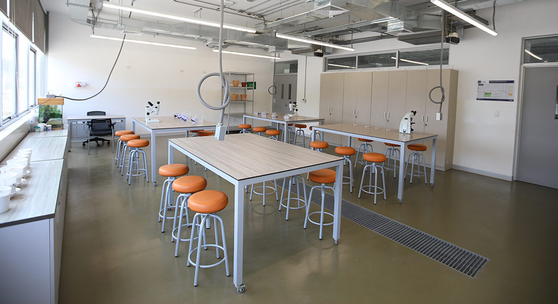 Laboratorio de Materiales de Mecatrónica de la USIL