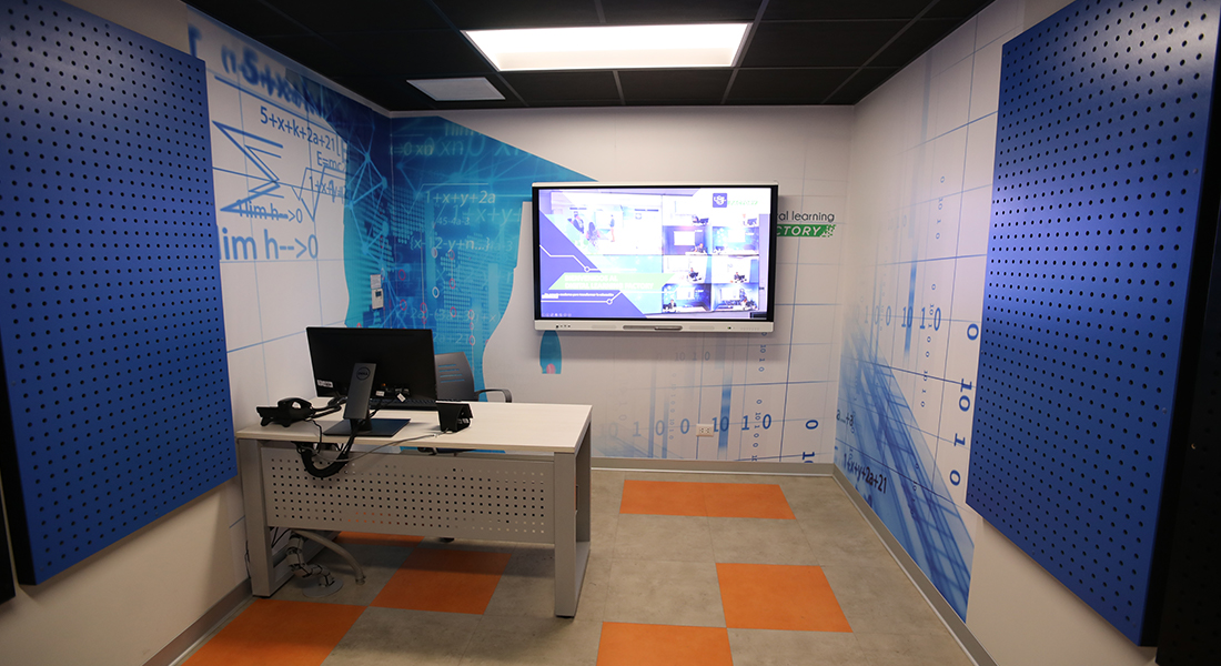 USIL Digital Learning Factory: Set de Grabación