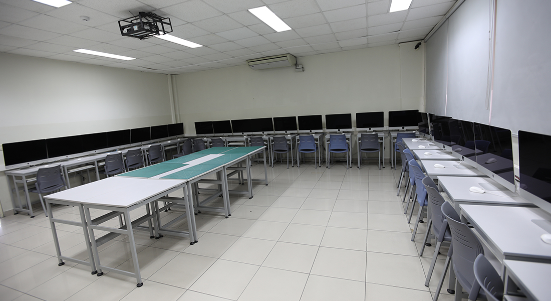 Laboratorio de Diseño iMac 2 de la USIL