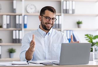 Campo laboral: Docencia e investigación en instituciones superiores.