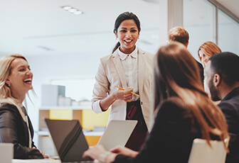 Ventajas del programa: Capacidad de interactuar y dirigir proyectos de investigación.