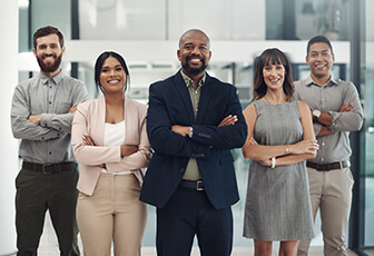 Ventajas del programa: Programa multidisciplinario.