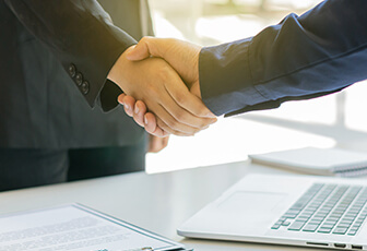 Campo laboral: Ministerios.