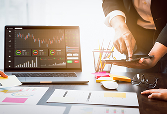 Objetivos del programa: Implementar y poner en práctica planes de ventas, controlando su cumplimiento.