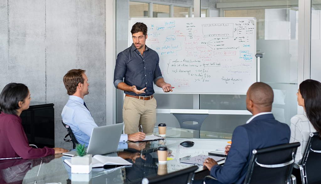 Presentación de la Maestría en Dirección de Marketing y Gestión Comercial de la USIL