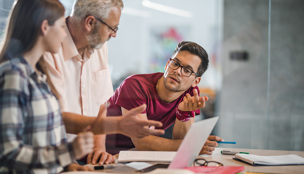 Objetivos de la Maestría en Educación con mención en Docencia en Educación Superior de la USIL