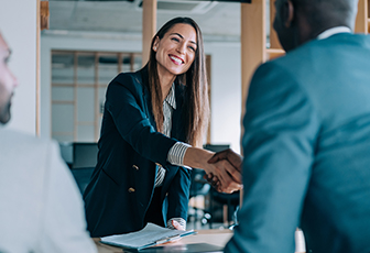 Campo laboral: Organismos no gubernamentales.
