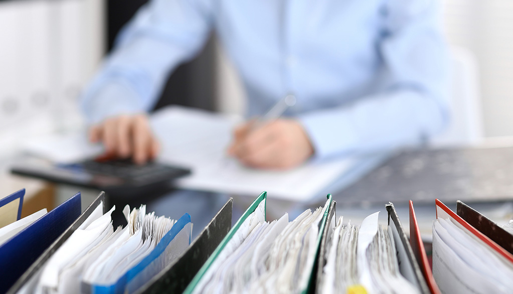 Postergación de emisión de segunda boleta y exoneración de moras y gastos administrativos. Evaluación económica especial a través de Bienestar Estudiantil