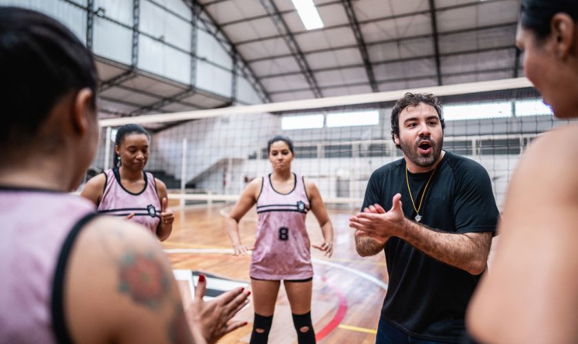 Entrenador deportivo de vóley